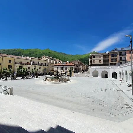 Centro Paese * 카스텔디상로